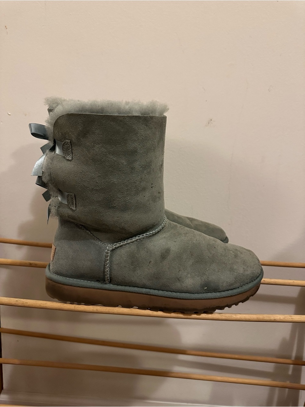 UGG Bailey Bow II Boots SIZE 11 in Sea Green/Cascade Teal/Succulent/Aloe MidCalf - Picture 4 of 8